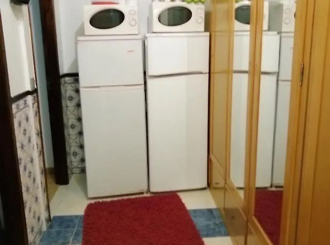 Quartos Lazarino 3* נאזרה